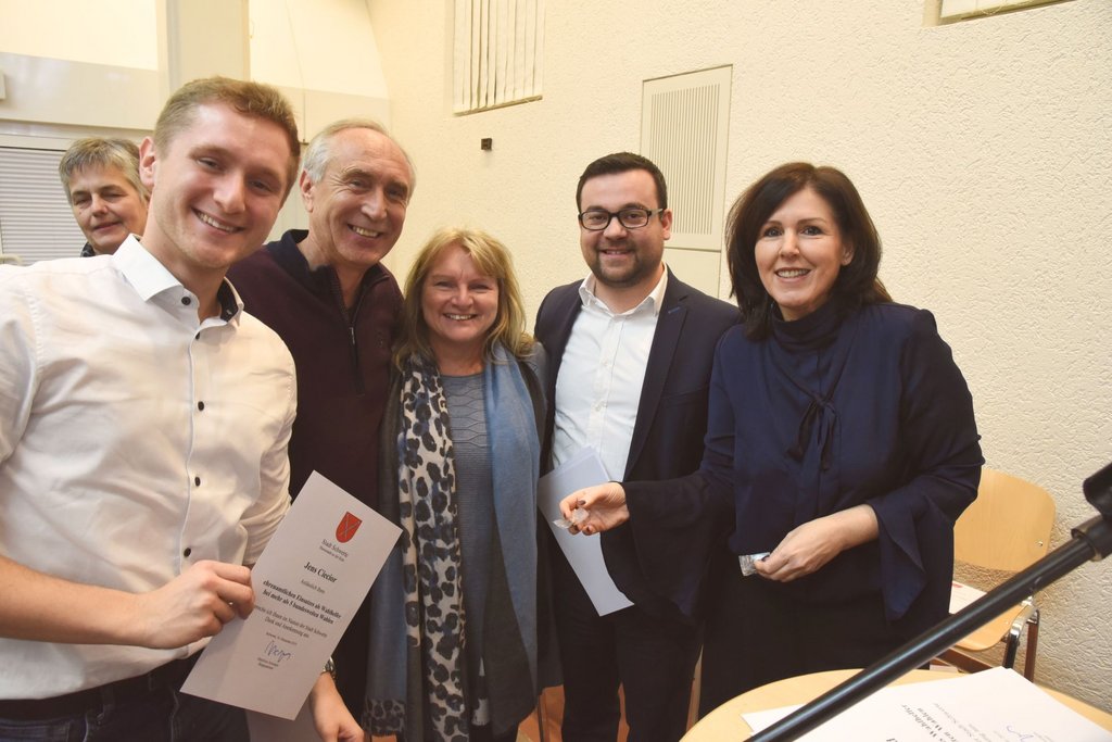 Bürgermeister würdigt ehrenamtliches Engagement von Wahlhelfer*innen