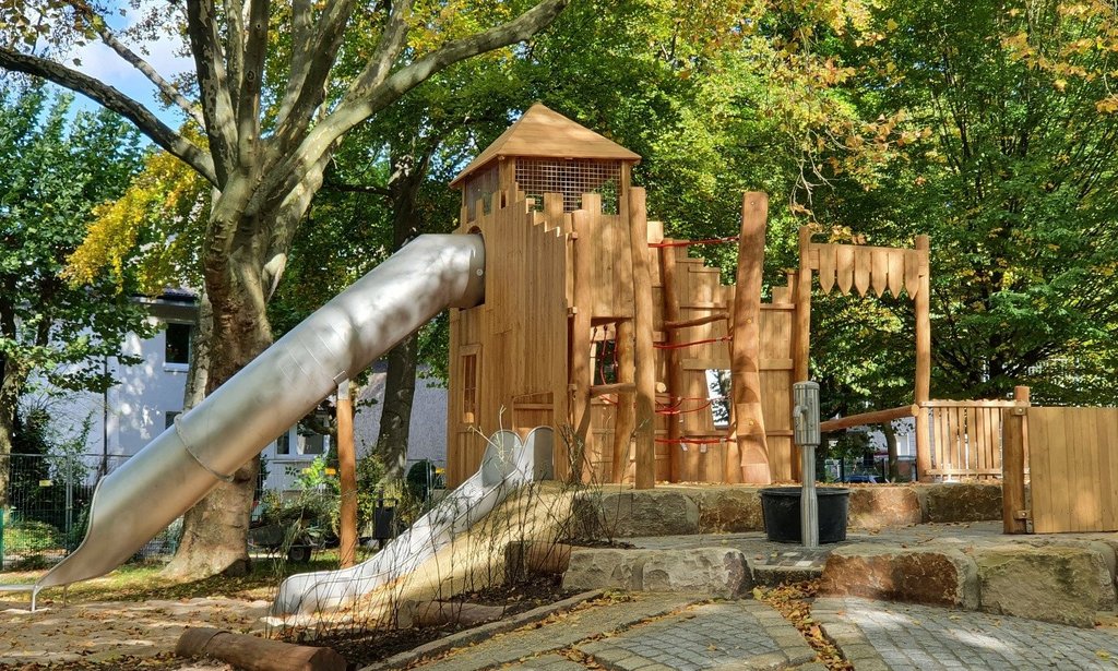 Eröffnungsfest Spielplatz Graf-Adolf-Straße