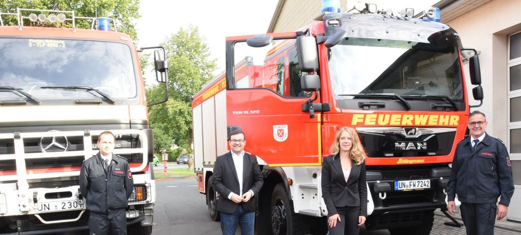 Schichtwechsel: Neues Tanklöschfahrzeug für die Schwerter Feuerwehr