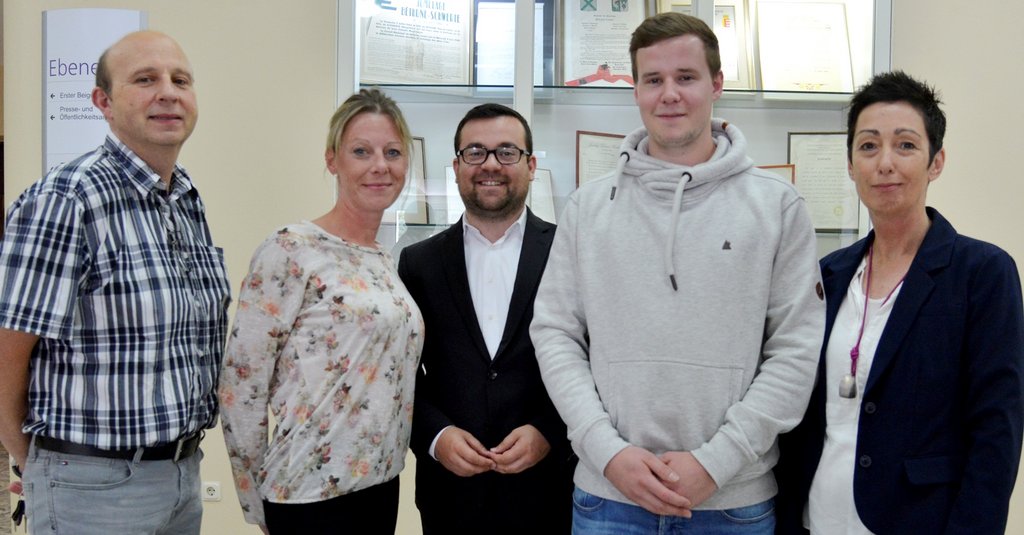 Katarina Spigiel und Marius Kunze: zwei neue Verwaltungsfachangstellte im Rathaus