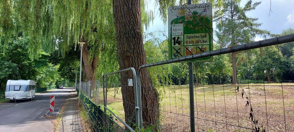 Spielplatzsanierung: Lichtendorfer Straße stellenweise halbseitig gesperrt