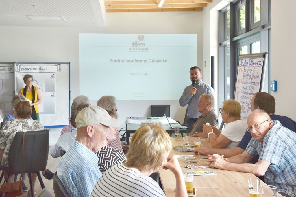 Erfolgreiche Stadtteilkonferenz in Geisecke: Über 100 Bürger*innen folgten der Einladung