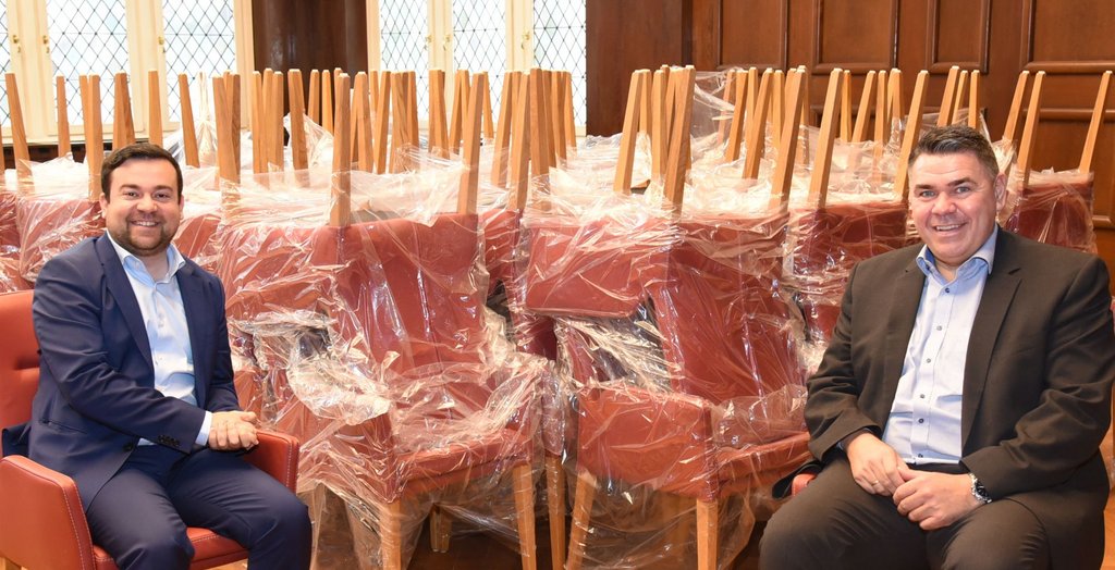 Hoher Besuch im Rathaus: Bürgermeister empfängt den Landrat