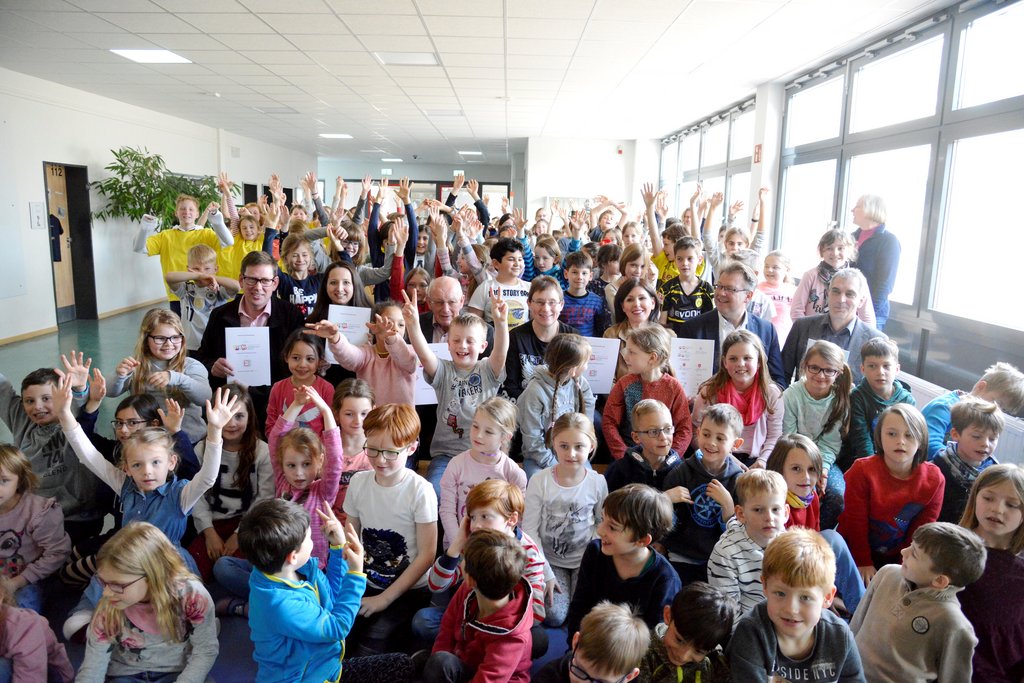 Talente und Teamplayer: Ergster Grundschule kooperiert weiter mit der SG Eintracht Ergste