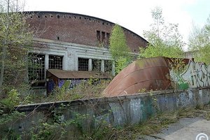 Emil-Rohrmann-Straße, Anheizhalle