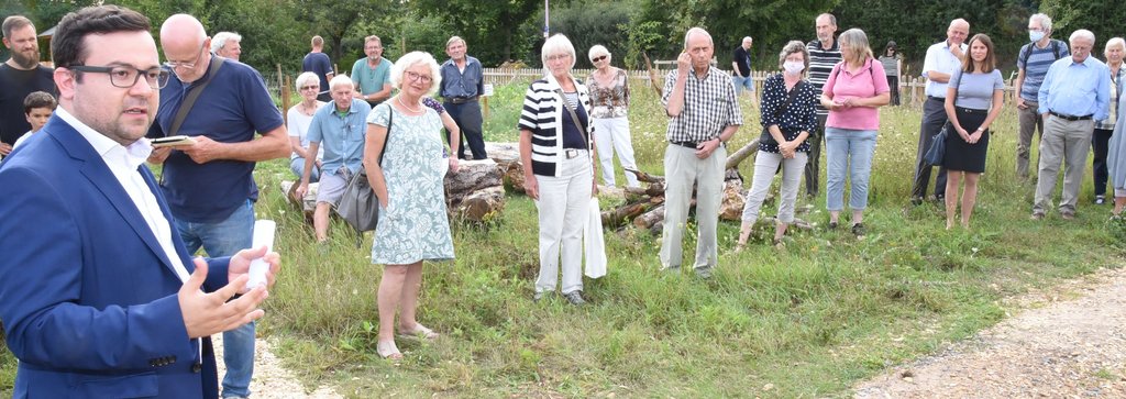 Ökologisch wertvoll: Bürgermeister eröffnet Naturgarten der AGON