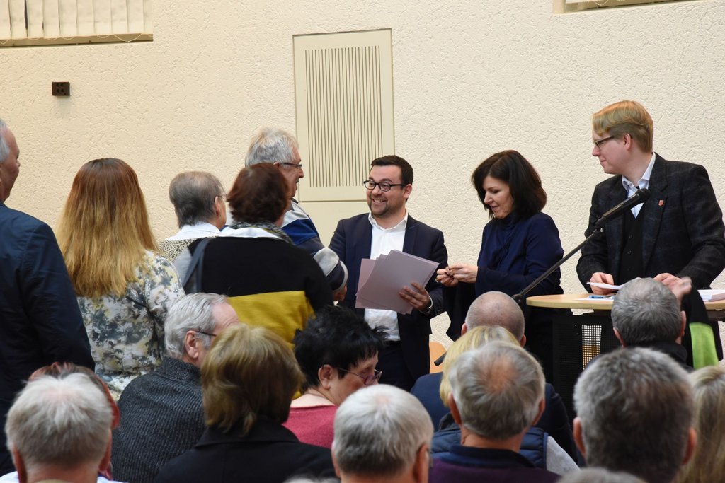 Bürgermeister würdigt ehrenamtliches Engagement von Wahlhelfer*innen