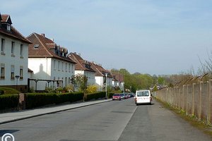 Straßenansicht Am Hohenstein