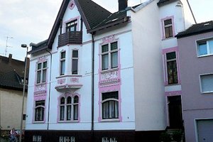 Karl-Gerharts-Straße 4