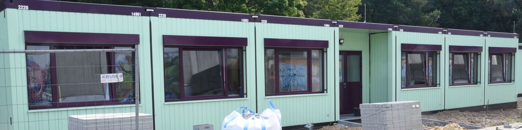 Punktlandung für Pavillons: Bürgermeister besichtigt Gesamtschule Gänsewinkel