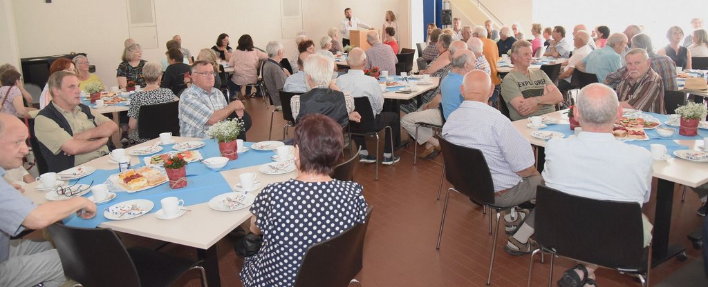 Treffen der Ehemaligen im Bürgersaal des Rathauses