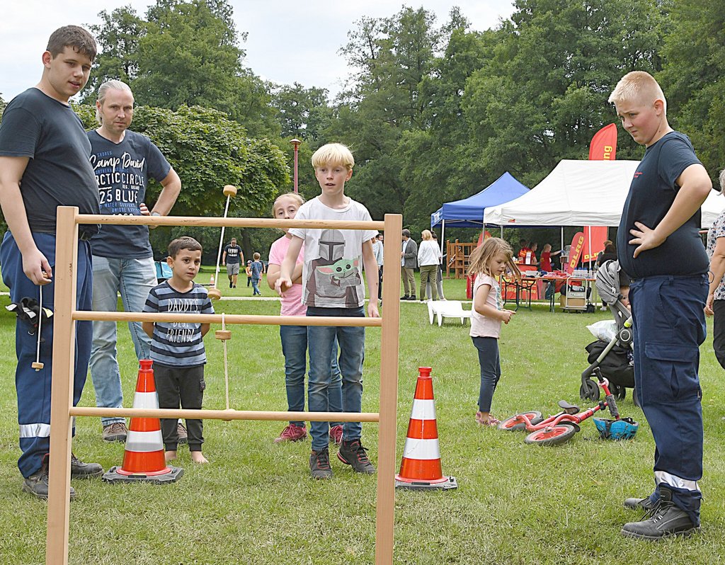 Dritte Familienolympiade im Schwerter Elsebad wieder ein voller Erfolg