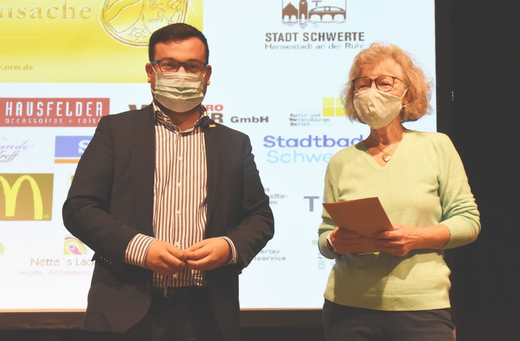 Würdigung des Ehrenamtes: Stadt vergab Ehrenamtskarten feierlich