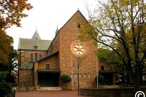 Kath. Kirche St. Marien, Goethestraße 21