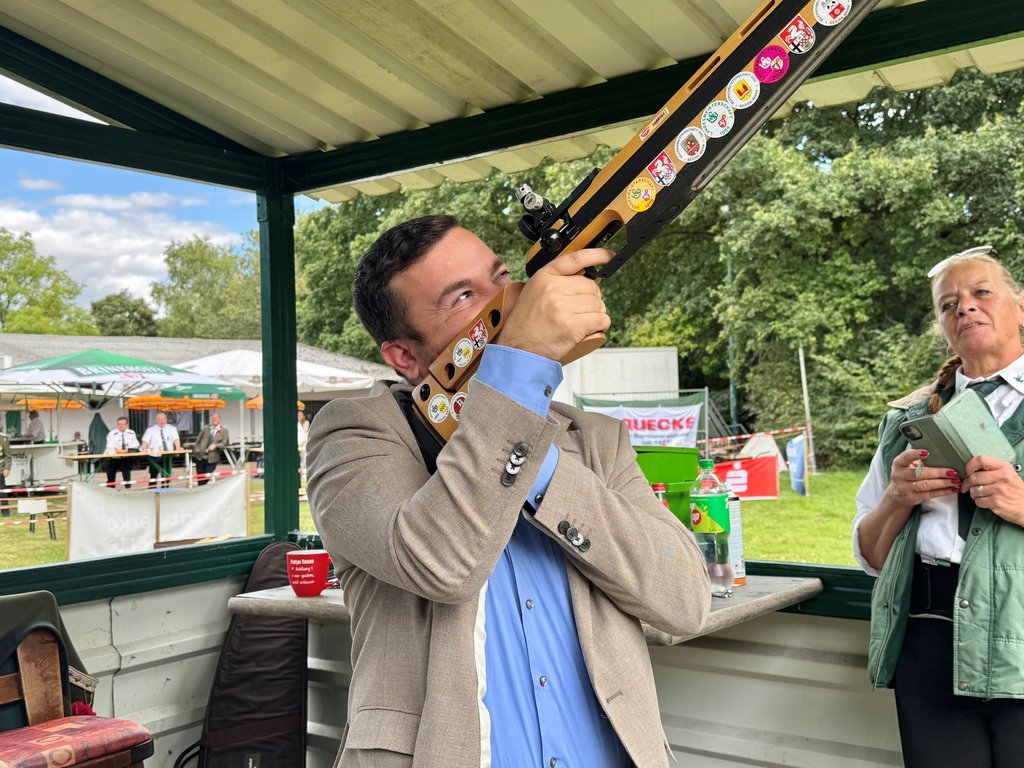 Frank Blum gewinnt erneut das Königsschießen vom BSV Geisecke/Lichtendorf