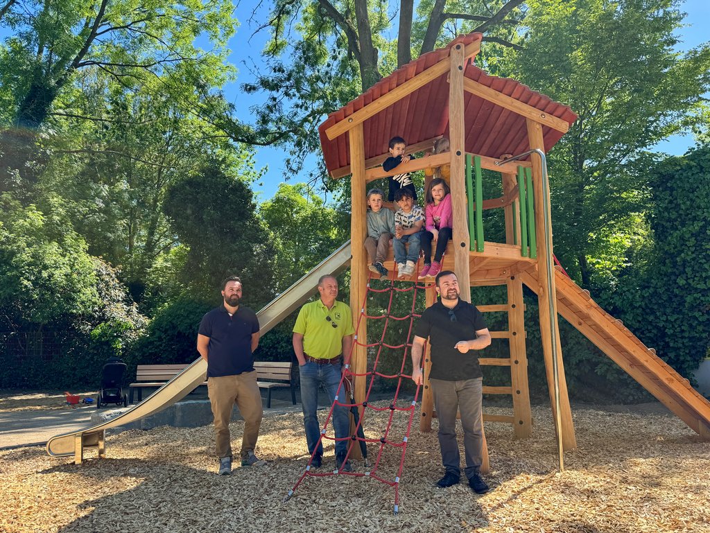 Offizielle Eröffnung des neu gestalteten Kinderspielplatzes an der Poststraße in Schwerte