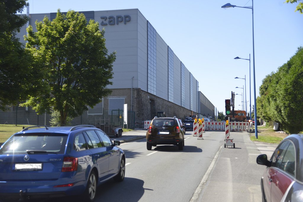 Vollsperrung in der Innenstadt - Baustelle in der Offerbachstraße